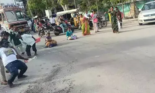 గజ్వేల్‌లో డబుల్ లొల్లి