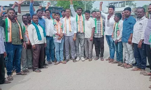 కండ్లుండి చూడలేని స్థితిలో బీఆర్ఎస్ నాయకులు..