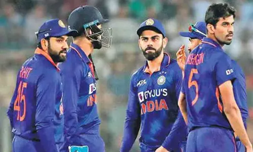 బ్రేకింగ్: పోరాడి ఓడిన భారత్.. సిరీస్ కైవసం చేసుకున్న ఆసీస్