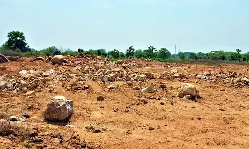 పర్మిషన్ లేకుండానే క్రషర్లు.. గుట్టలు మాయం చేస్తున్న అక్రమార్కులు