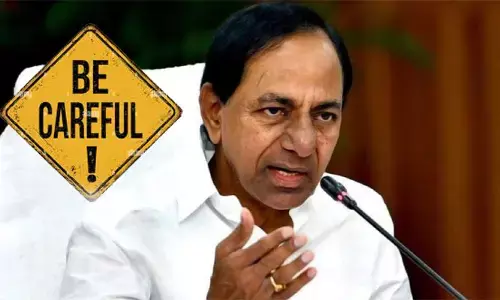 కేసీఆర్ బీ కేర్ ఫుల్.. పంచాగ పఠనంలో ఆసక్తికర విషయాలు వెల్లడి!