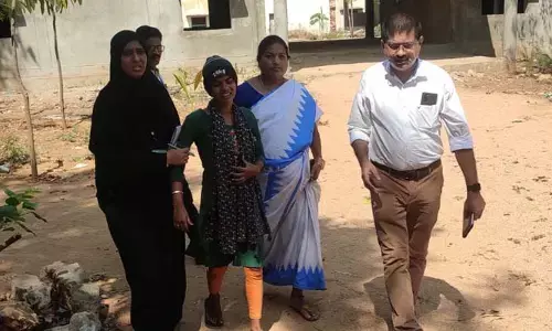 ఇంటర్ పరీక్షా కేంద్రంలో అస్వస్థతకు గురైన విద్యార్థిని..