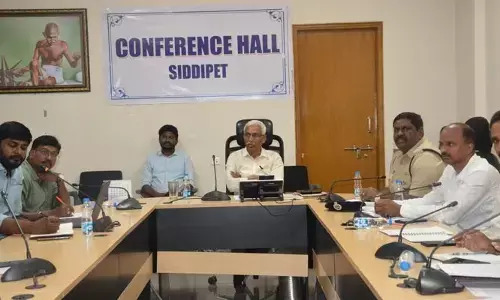 ఆధార్ అప్ డేట్ చేసుకోవాలి.. అడిషనల్ కలెక్టర్