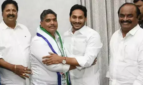 Breaking: ఎమ్మెల్సీ జయమంగళ వెంకటరమణ రాజీనామా తిరస్కరణ