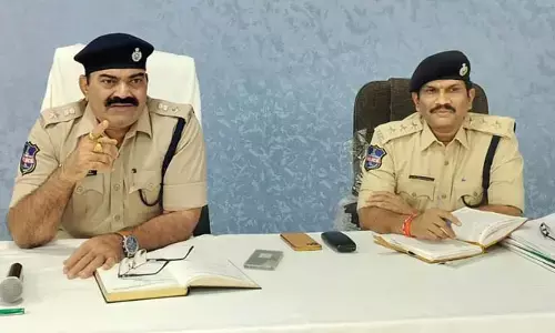 దర్యాప్తులో ఉన్న కేసుల్లో సమగ్ర విచారణ చేపట్టండి: ఎస్పీ వెంకటేశ్వర్లు