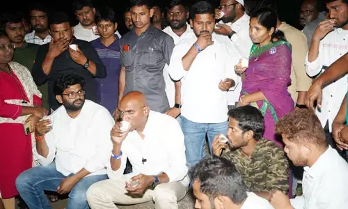 TSPSC సభ్యులు.. సీఎం అనుచరులే: RS ప్రవీణ్ కుమార్