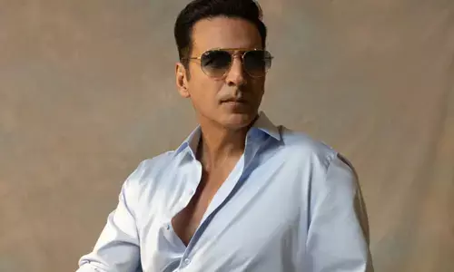 బాలీవుడ్ స్టార్ హీరో అక్షయ్ కుమార్‌కు గాయాలు.. ఆందోళనలో ఫ్యాన్స్