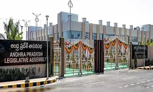 జీవోను రద్దు చేయాలంటూ టీడీపీ సభ్యుల నిరసన.. 10 మంది సస్పెన్షన్
