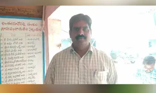 ఎంబీ రికార్డ్స్ ను పోగొట్టుకున్న జూనియర్ అసిస్టెంట్..