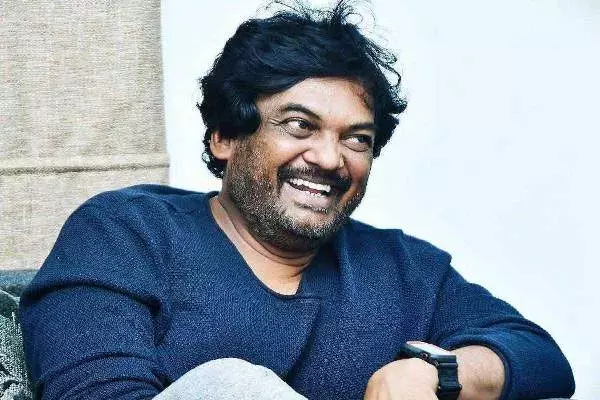 హీరో కోసం అన్వేషిస్తున్న పూరీ జగన్నాథ్.. ఆయన పోరాటం ఫలించేనా? హీరో కోసం అన్వేషిస్తున్న పూరీ జగన్నాథ్.. ఆయన పోరాటం ఫలించేనా?