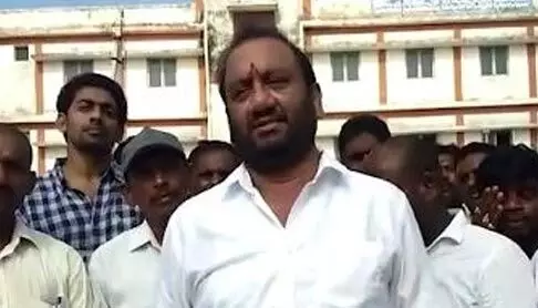 Mla Prasannakumar Reddy: పిల్లిని చూసి సింహం వణుకుతుందా? Mla Prasannakumar Reddy: పిల్లిని చూసి సింహం వణుకుతుందా?