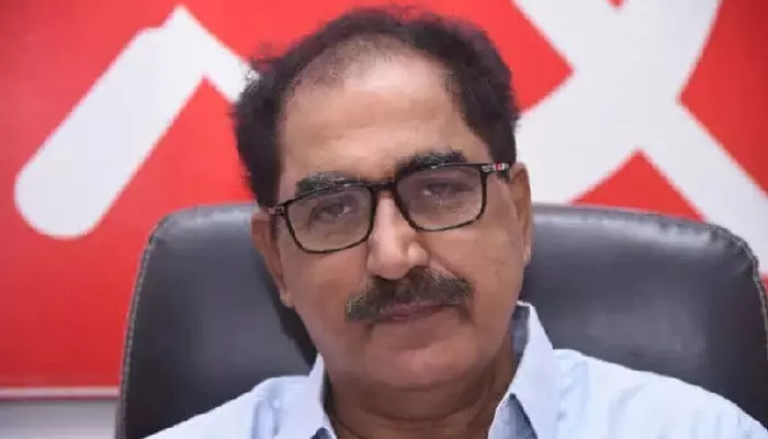 రాహుల్ గాంధీపై వేటు అప్రజాస్వామిక చర్య: తమ్మినేని రాహుల్ గాంధీపై వేటు అప్రజాస్వామిక చర్య: తమ్మినేని