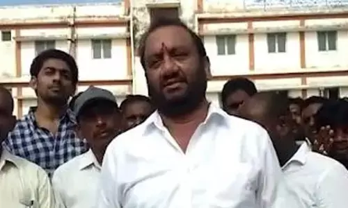 Mla Prasannakumar Reddy: పిల్లిని చూసి సింహం వణుకుతుందా?