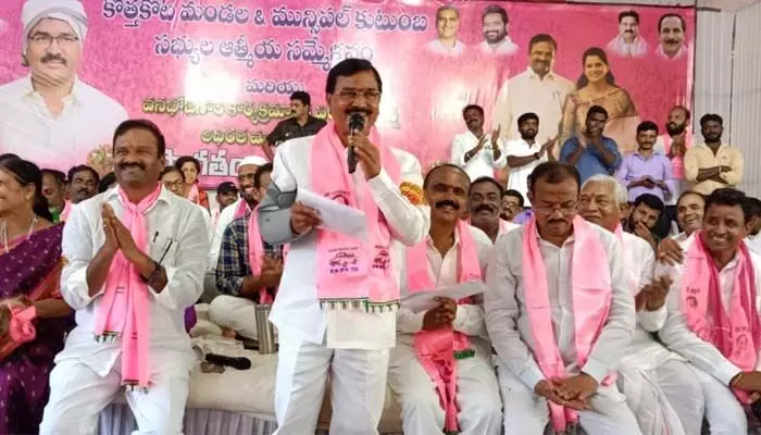 తెలంగాణ వ్యవసాయం భారతదేశానికే తలమానికం: మంత్రి నిరంజన్ రెడ్డి తెలంగాణ వ్యవసాయం భారతదేశానికే తలమానికం: మంత్రి నిరంజన్ రెడ్డి