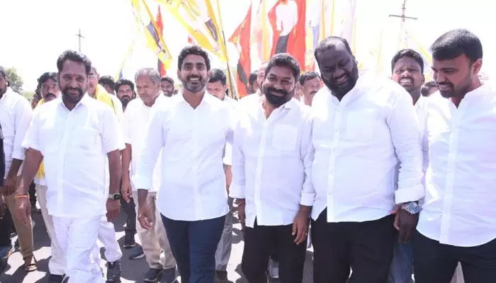 లోకేశ్తో కోటంరెడ్డి గిరిధర్ రెడ్డి భేటీ లోకేశ్తో కోటంరెడ్డి గిరిధర్ రెడ్డి భేటీ
