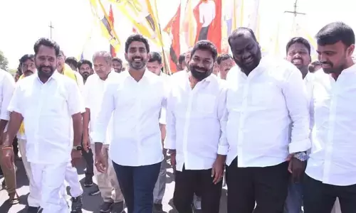 లోకేశ్‌తో కోటంరెడ్డి గిరిధర్ రెడ్డి భేటీ