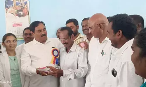 కంటి వెలుగును సద్వినియోగం చేసుకోండి: మంత్రి ఎర్రబెల్లి