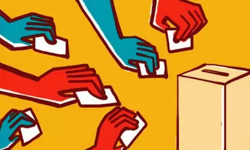ఆత్మప్రబోధమా.. చాకచక్యమా?