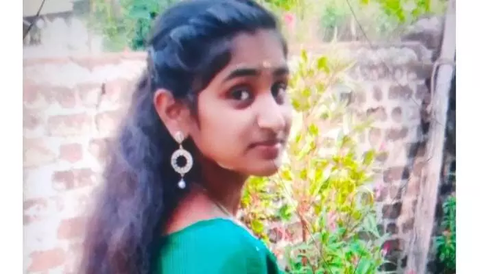 వేలి ఉంగరం పోయిందని యువతి బలవన్మరణం వేలి ఉంగరం పోయిందని యువతి బలవన్మరణం