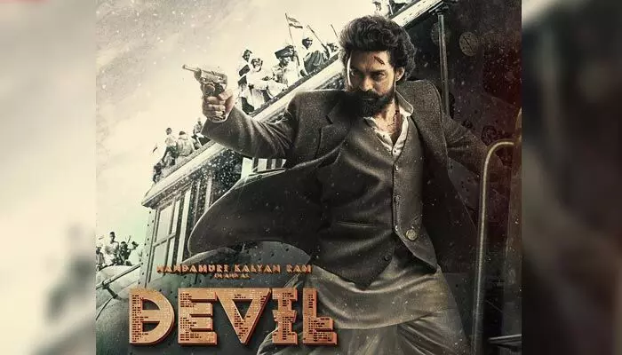 ‘డెవిల్’.. 500 మంది ఫైటర్స్తో యాక్షన్ ఎపిసోడ్ చిత్రీకరణ ‘డెవిల్’.. 500 మంది ఫైటర్స్తో యాక్షన్ ఎపిసోడ్ చిత్రీకరణ