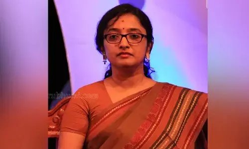 ఆ ఇద్దరు నా బట్టలు విప్పి లైంగికంగా వేధించారు.. మహిళా కలెక్టర్ షాకింగ్ కామెంట్స్