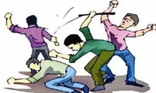 హాస్పిటల్ సెక్యూరిటీ గార్డు పై దాడి..