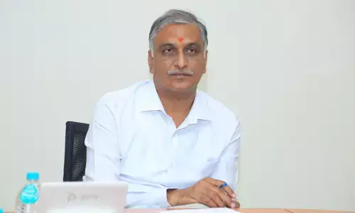 ఆరోగ్య మహిళకు విశేష ఆదరణ