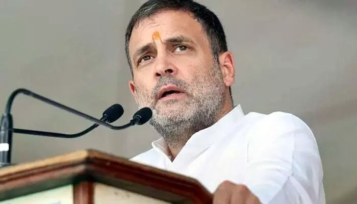 మీరెటువైపు? రాహుల్ గాంధీ అంశంపై ప్రతిపక్షాల సైలెంట్..! మీరెటువైపు? రాహుల్ గాంధీ అంశంపై ప్రతిపక్షాల సైలెంట్..!