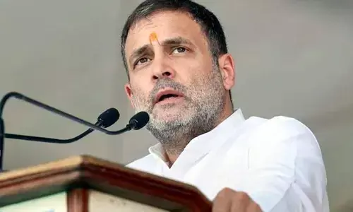 మీరెటువైపు? రాహుల్ గాంధీ అంశంపై ప్రతిపక్షాల సైలెంట్..!