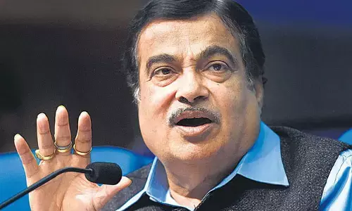 పొలిటికల్ రిటైర్మెంట్‌పై నితిన్ గడ్కరీ క్లారిటీ