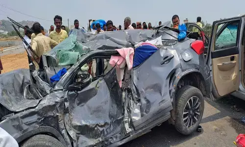 నల్లగొండ బైపాస్‌ వద్ద రోడ్డు ప్రమాదం.. పలువురికి గాయాలు