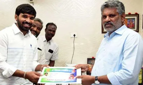 Ap News: పాలిటిక్స్‌లోకి వారుసుడు.. సంచలన వ్యాఖ్యలు చేసిన  చెవిరెడ్డి భాస్కర్ రెడ్డి