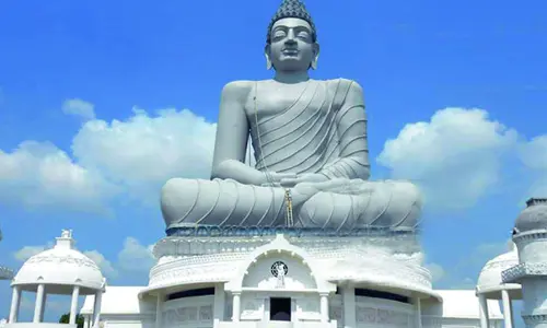 Guntur: అమరావతిని ఎవరూ కదిలించలేరు!