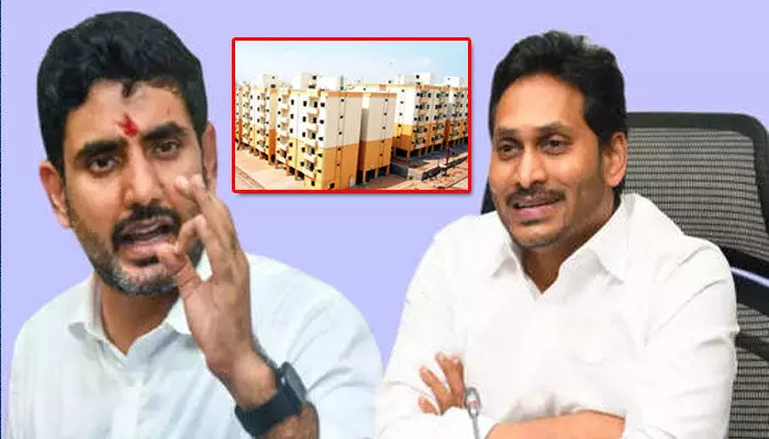 Nara Lokesh: సీఎం జగన్కు మళ్లీ పంచ్.. ఆగమేఘాలపై రంగులు వేశారంటూ చురకలు Nara Lokesh: సీఎం జగన్కు మళ్లీ పంచ్.. ఆగమేఘాలపై రంగులు వేశారంటూ చురకలు