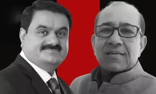 అదానీ సోదరుడు వినోద్ అదానీ సంస్థల లావాదేవీలపై సెబీ దర్యాప్తు