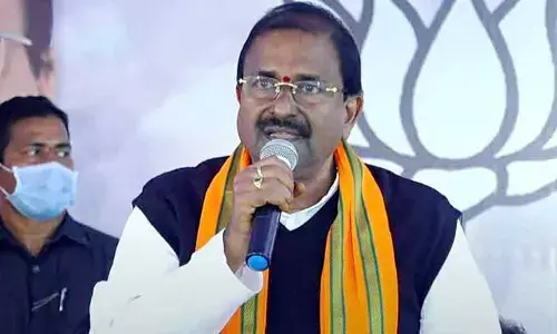 బీజేపీ నేతపై వైసీపీ దాడి పిరికిపంద చర్య: సోము వీర్రాజు