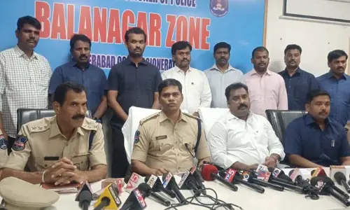 చీటింగ్ దందాకు ఎస్ఓటీ చెక్.. నలుగురు నిందితులు అరెస్ట్..
