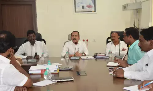 ప్రణాళికబద్ధంగా పనులు చేపట్టాలి: కలెక్టర్ ప్రశాంత్ జీవన్ పాటిల్
