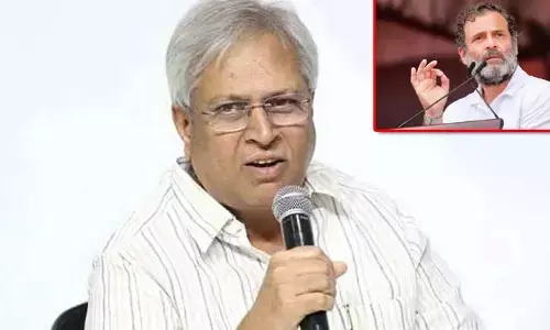 Vundavalli Aruna Kumar: రాహుల్‌పై వేటు తొందరపాటు చర్య
