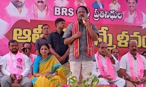 బీఆర్ఎస్ ప్రభుత్వాన్ని బద్నాం చేస్తున్న పార్టీలను తరిమికొడదాం: ఎమ్మెల్యే లక్ష్మారెడ్డి