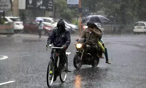 రాష్ట్రంలో ఉరుములు, మెరుపులతో కూడిన వర్షాలు..