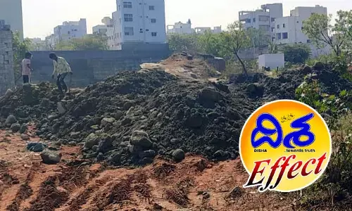 ‘దిశ’ వరుస కథనాలకు స్పందించిన అధికారులు.. కబ్జా దారులపై కేసు నమోదు