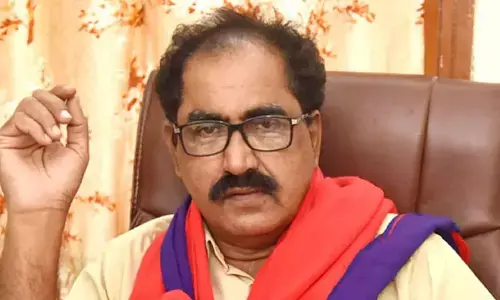 పేదలు, మహిళలను వెంటనే విడుదల చేయాలి.. సీపీఎం రాష్ట్ర కార్యదర్శి తమ్మినేని వీరభద్రం