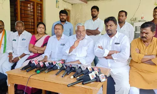 అన్ని వర్గాల ప్రజలను దగా చేసిన సీఎం కేసీఆర్: ఎమ్మెల్సీ జీవన్ రెడ్డి
