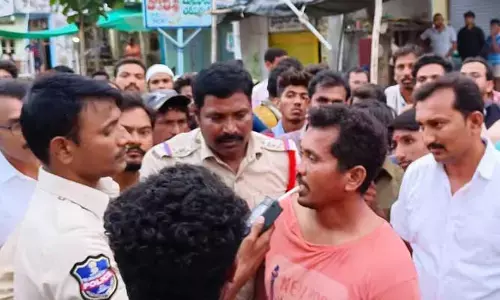 మందు బాబుల వీరంగం.. ఐదుగురి పై కేసు నమోదు