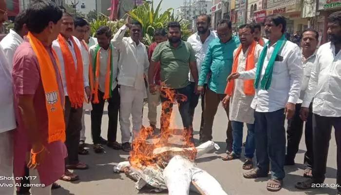 ఇంకా మిలింది 6 నెలల ప్రభుత్వమే.. ఇంకా మిలింది 6 నెలల ప్రభుత్వమే..