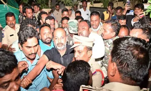 కాసేపట్లో మెజిస్ట్రేట్ ముందుకు బండి సంజయ్.?