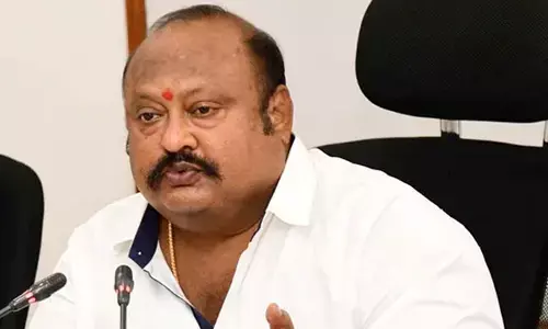 హిందీ పేపర్ లీక్ బండి సంజయ్ కు తెలిసే జరిగింది.. మంత్రి గంగుల