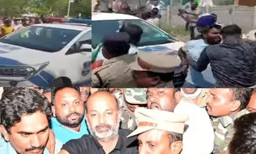 Breaking: కోర్టులో బండి సంజయ్.. బయట లాఠీఛార్జి