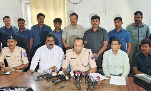 అంతర్జాతీయ ఫేక్ కాల్ సెంటర్ గుట్టు రట్టు.. అమెజాన్ ప్రైమ్ పేరిట ఆస్ట్రేలియన్ సిటిజన్స్ కు టోకర..